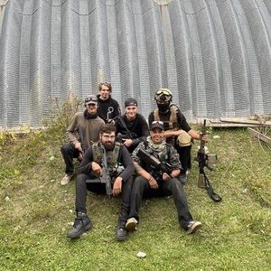 Meet your Posher, Damyn